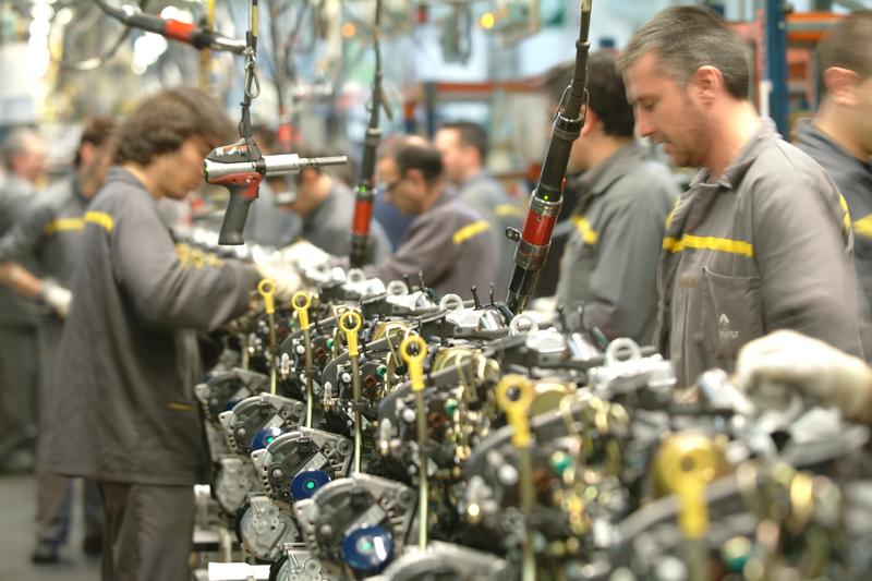 UGT urge al Gobierno a definir las industrias estratégicas españolas