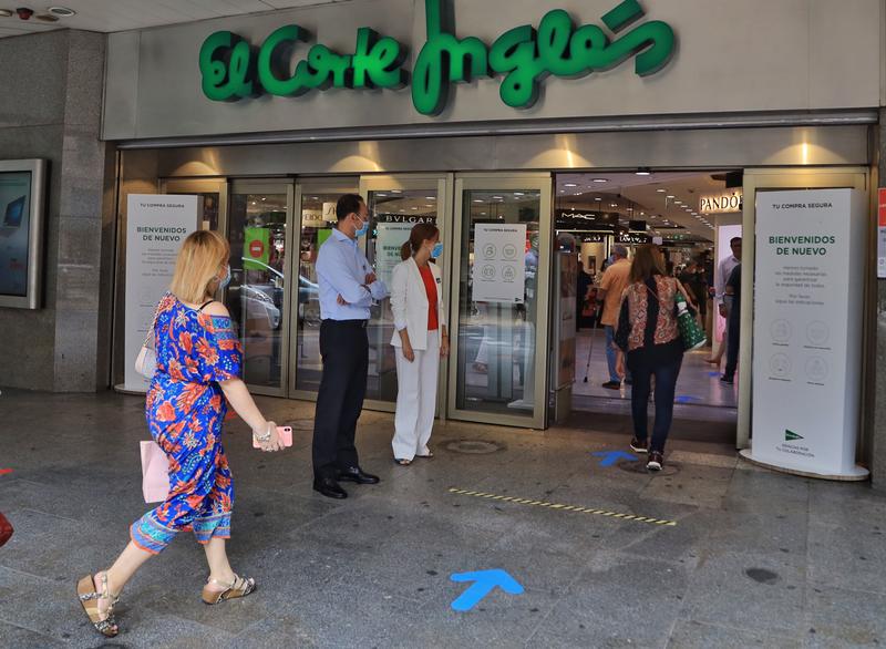El Corte Inglés prepara la apertura total de sus centros a partir del lunes y la salida paulatina del ERTE