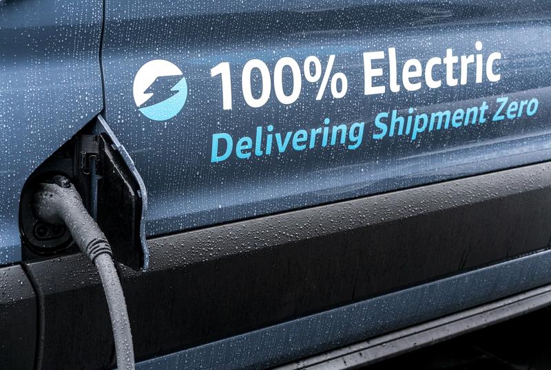 Amazon usará vehículos eléctricos para reducir las emisiones de carbono