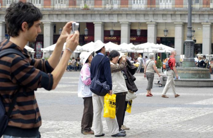 Estas son las medidas de seguridad que debes mantener en los museos 1 Merca2.es Aforo de museos seguridad