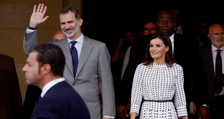 Felipe VI, Letizia: mejor cara Familia Real