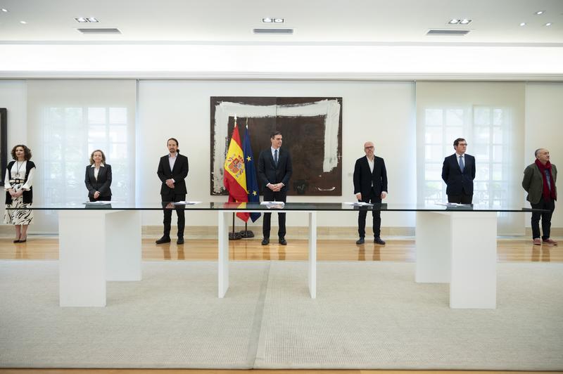 Sánchez, CCOO, UGT, CEOE y Cepyme ratificarán su pacto por el empleo