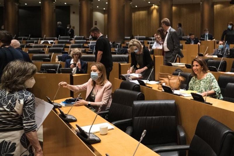 La Comisión para Reconstrucción aprueba sus medidas económicas con el voto en contra del PP