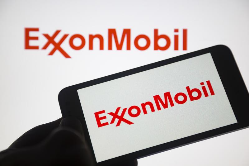 ExxonMobil entra en pérdidas en el segundo trimestre con 913 M€