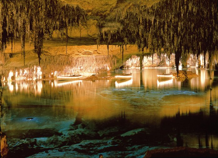 Cuevas del Drach, Mallorca lugares mágicos España