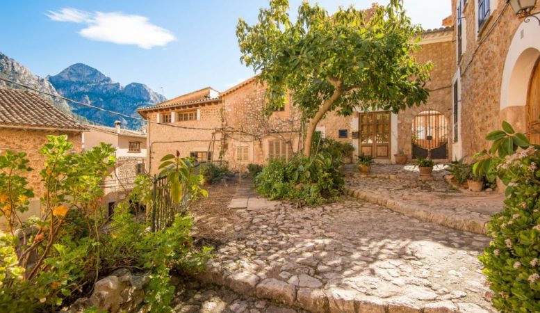 FORNALUTX, MALLORCA ES UNO DE LOS PUEBLOS IDEALES PARA VACACIONAR