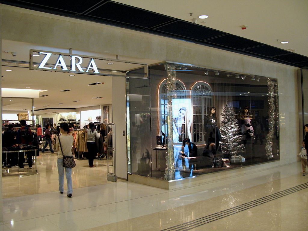 ✓ Países donde se fabrica la ropa de Zara, Cortefiel, o