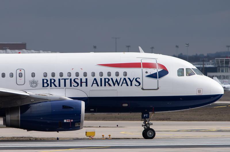 Los pilotos de British Airways aceptan los 270 despidos y una bajada del 20% del sueldo