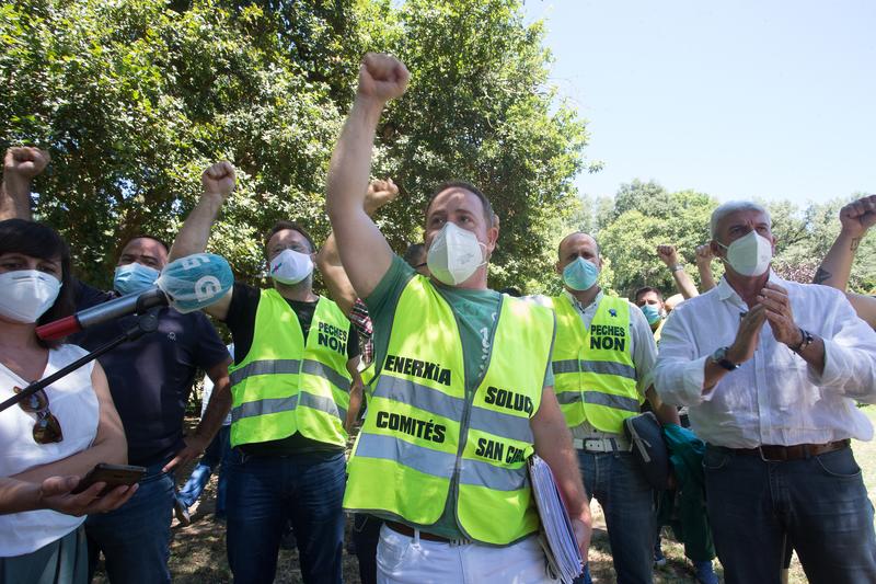 Trabajadores de Alcoa: «Estamos solos, abandonados»