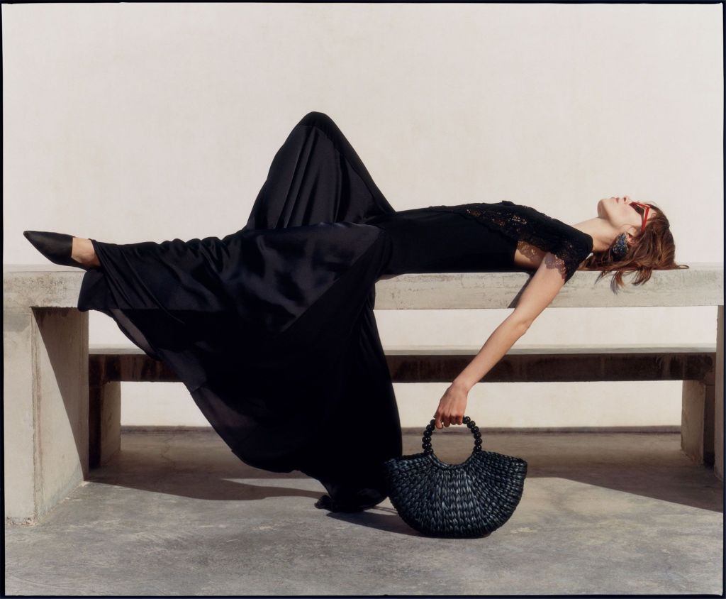 Looks de invitada que puedes encontrar en Zara por menos de 30 euros