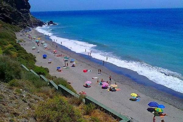 turistas-andalucia-verano