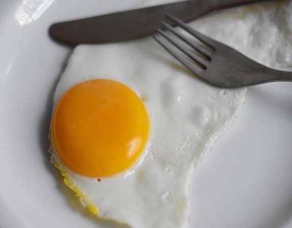 Huevo a la plancha Merca2.es