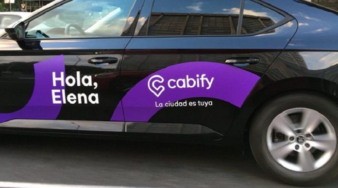 Los vehículos de Cabify podrían tener los días contados en Cataluña