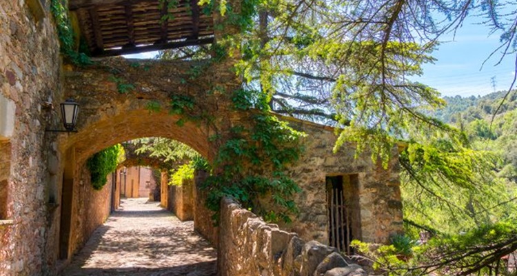 Mura, Catalunya