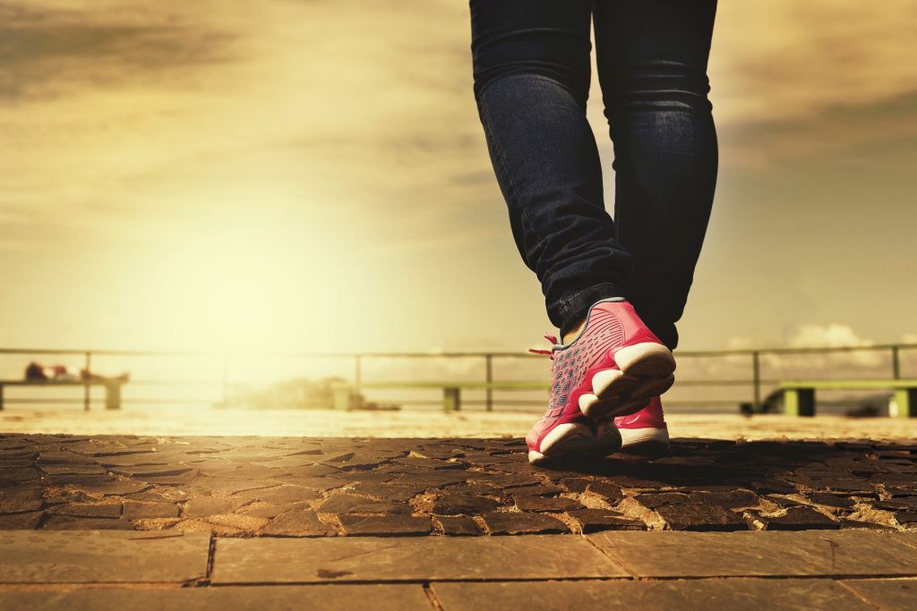 10 consejos para conseguir dar los 10.000 pasos al día que recomienda la OMS