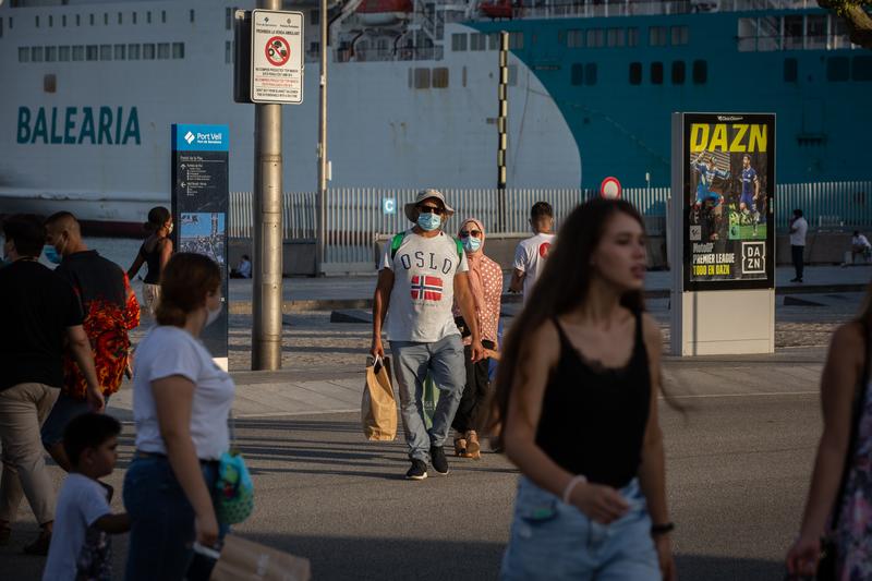 Barcelona inicia la tramitación para aplicar la tasa turística a partir de 2021
