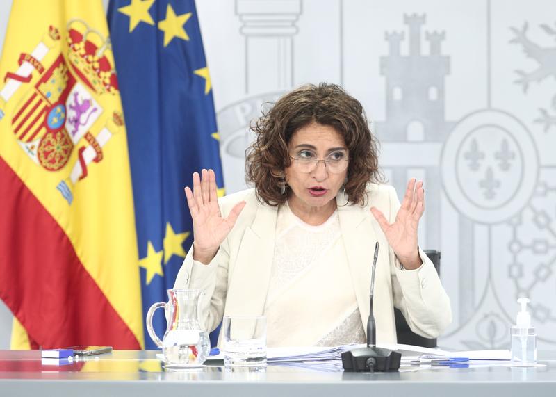 Montero resta importancia a discrepancias entre Escrivá y Díaz sobre jubilación