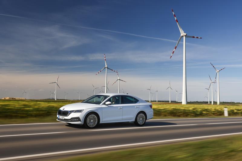 Skoda ya admite pedidos en España de los nuevos Octavia iV, e-TEC, RS y Scout