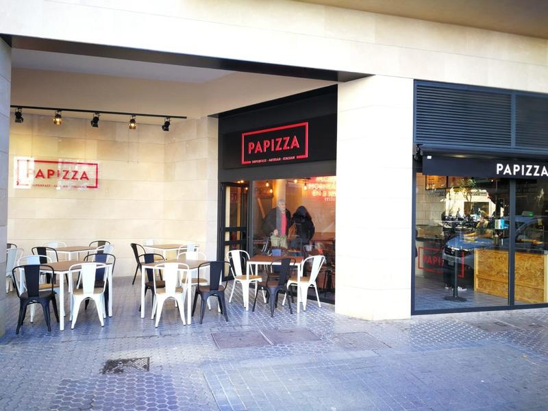 Santander y FoodBox lanzan franquicias de restaurante desde 100€ al día