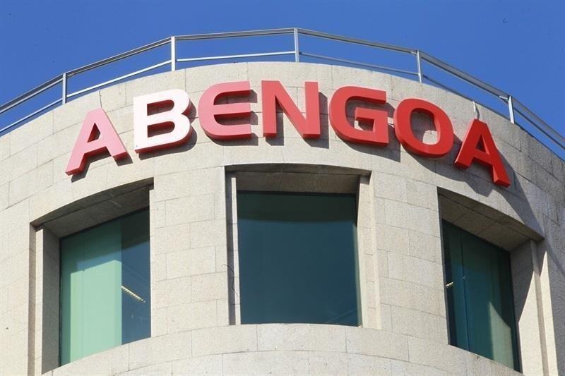 Abengoa, sorprendida: e la Junta de Andalucía aún no ha articulado los 20 M€ prometidos