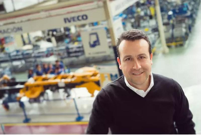 Ángel Rodríguez sustituye a Jaime Revilla al frente de Iveco en España
