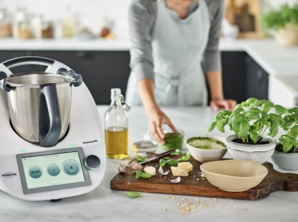 Detalles que debes conocer sobre la Thermomix y el robot de cocina 