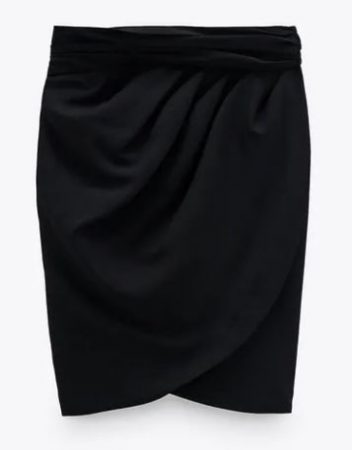 Prendas de Zara que será tendencia este otoño 21 Merca2.es FALDA MINI DRAPEADA