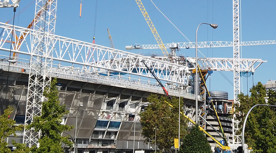 FCC cerchas cubierta Bernabéu 1 Merca2.es