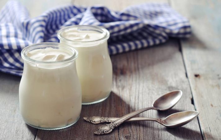 Mejora tu digestión comiendo yogur 