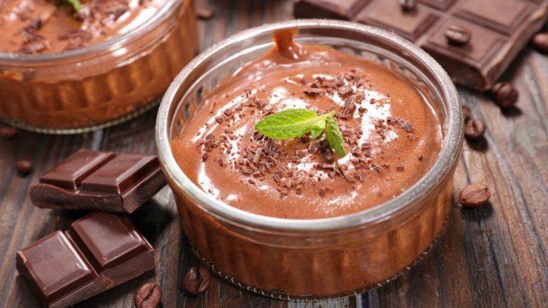 Mousse de chocolate y aguacate 