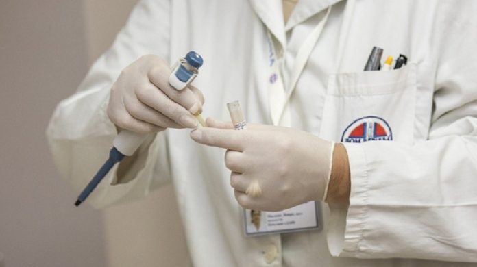 Está en la lengua: cómo detectar el nuevo síntoma del coronavirus 4 Moncloa Síntomas coronavirus