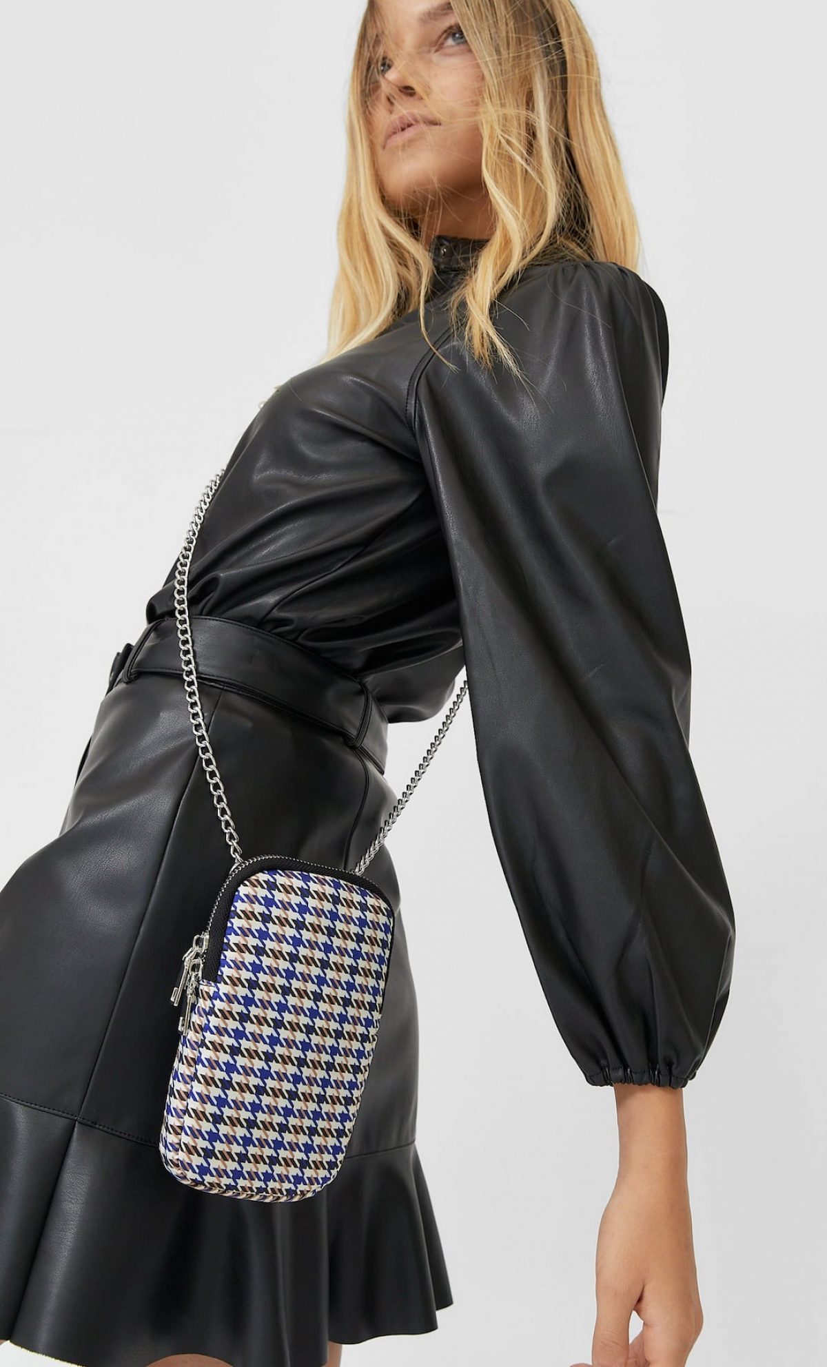 Bandolera Movil Stradivarius Outlet Shop, UP TO 70% OFF | agrichembio.com