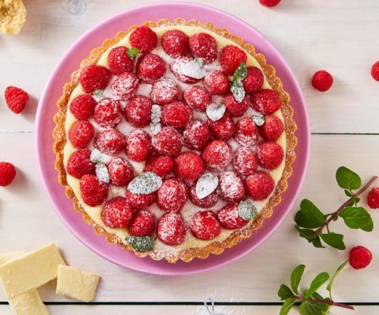 Tarta de chocolate blanco con frambuesas: Recetas para que deleites tu paladar 