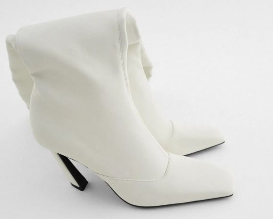 Botas de caña altas de Zara - Oda al blanco