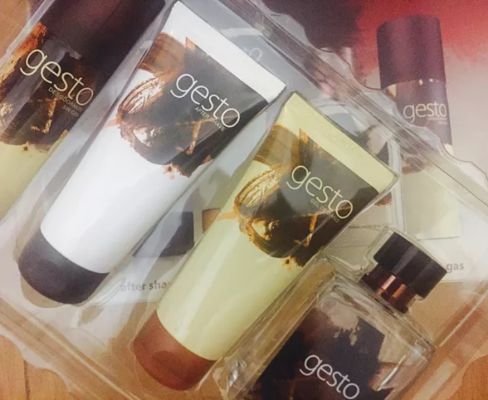 pefume gesto