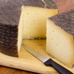 Saltan las alarmas en toda Europa por el consumo de este queso con listeria