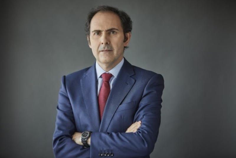 Iberia se alía con Banco Santander para lanzar un programa de fidelización