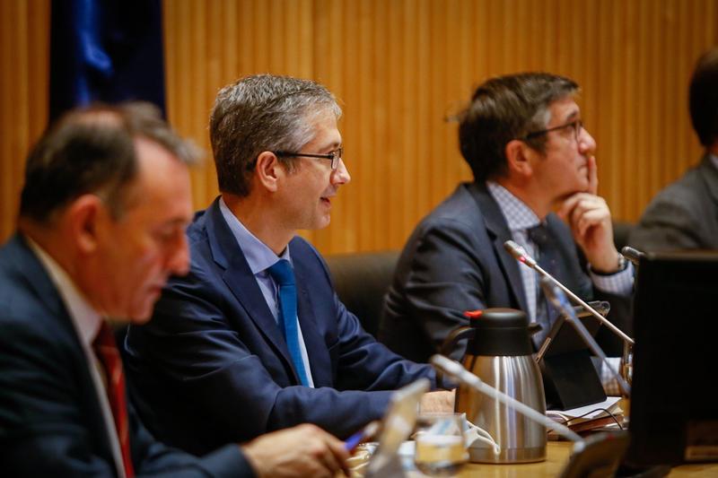 Hernández de Cos acude al Congreso tras la nueva CaixaBank