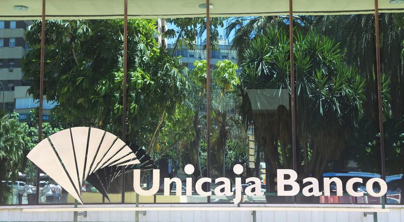 Unicaja y Liberbank se dan otra oportunidad y analizan una nueva  fusión