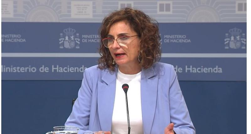 Hacienda recomienda a las Comunidades un déficit del 2,2% del PIB en 2021