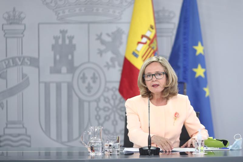 Calviño: se recuperará el PIB precrisis a finales de 2022