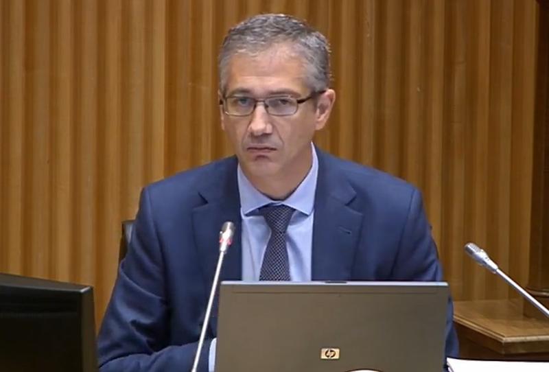 De Cos defiende una cooperación global e inclusiva en la supervisión bancaria