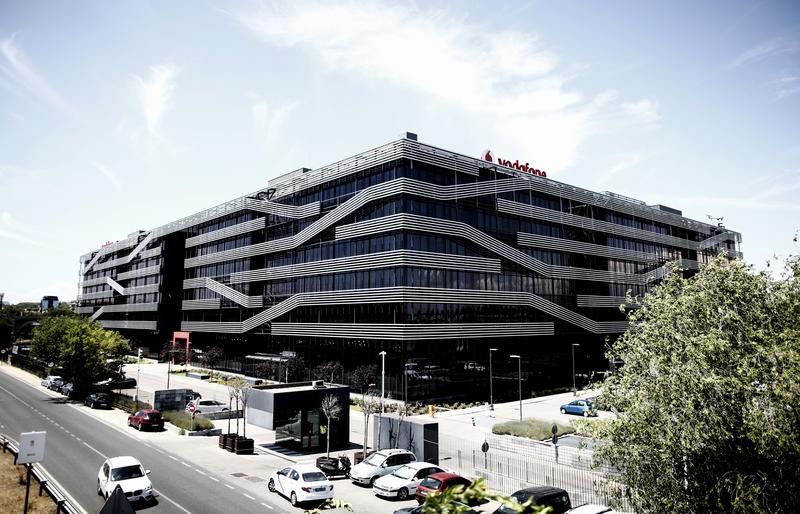Vodafone renovará su flota incorporando vehículos de bajas emisiones