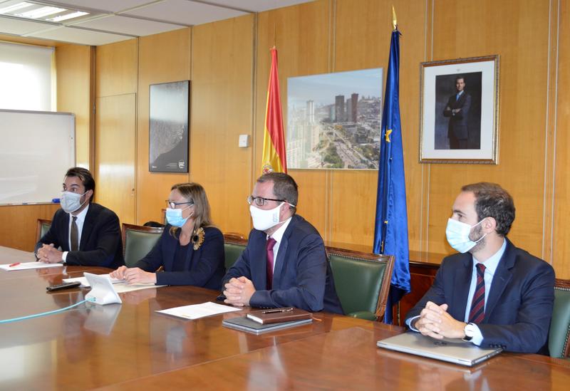 España y República Dominicana firman acuerdos para digitalizar el sector industrial