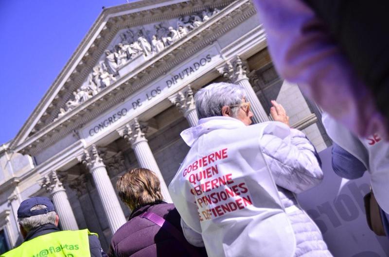 Unidas Podemos celebra el acuerdo del Pacto de Toledo