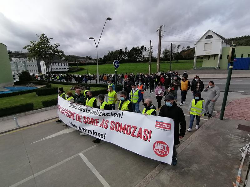 Manifestación en As Somozas contra la deslocalización de Siemens Gamesa