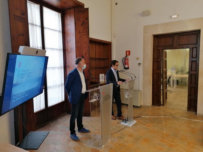 Baleares no descarta exigir en el futuro PCR negativa a turistas