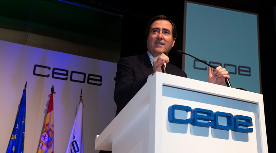 La CEOE rechaza otra vez que se suba ahora el salario mínimo