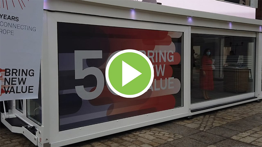 Huawei mete un gol con su futbolín virtual: el 5G ya está aquí
