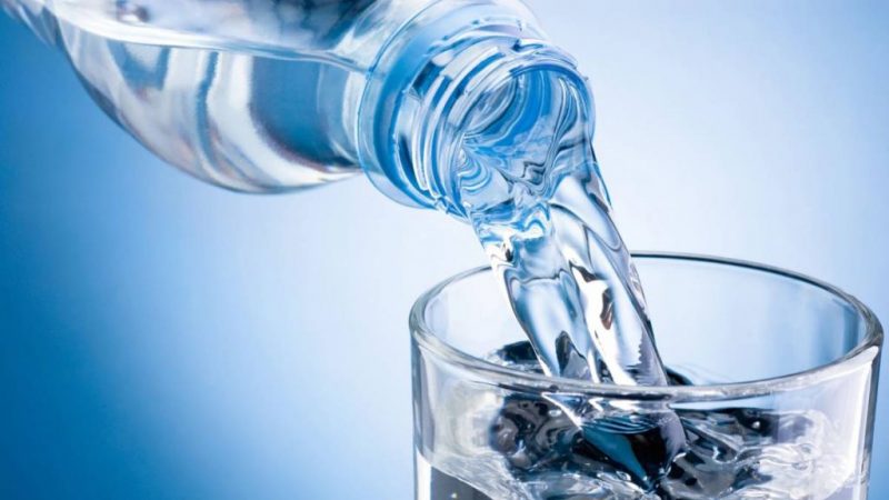 beber agua